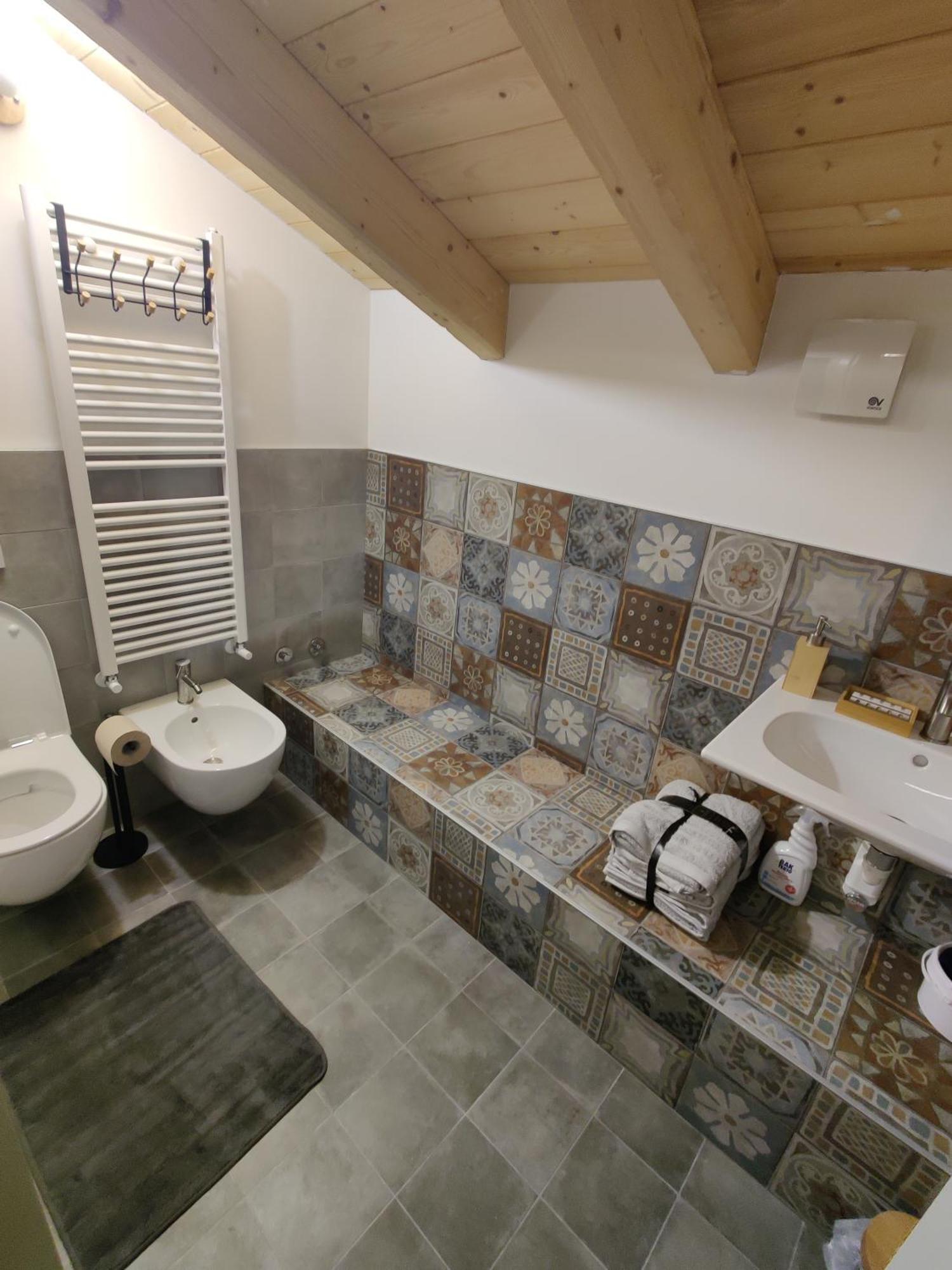 Freeabile Hotel Sondrio Exterior photo
